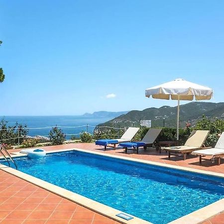 Villa Ouranos In Pefkias Città di Skopelos Esterno foto